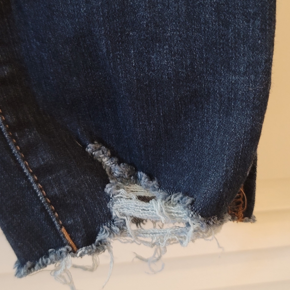 Ava & Alex - Blue Denim Skinny Distressed Ripped Detail Maternity Jeans - Picture 4 of 4